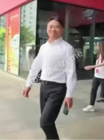 刘强东回宿迁